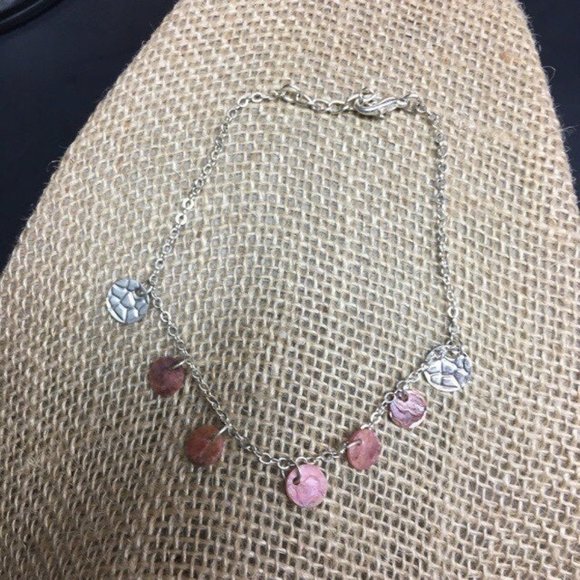 Anklet Ankle Bracelet 10 Inches Barbie Pink Shell Silver Chain Hammered Dangle - Picture 1 of 8